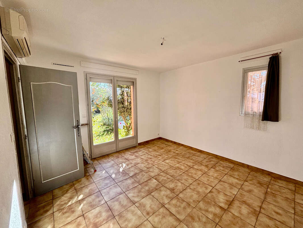 Maison à SAINT-CYPRIEN