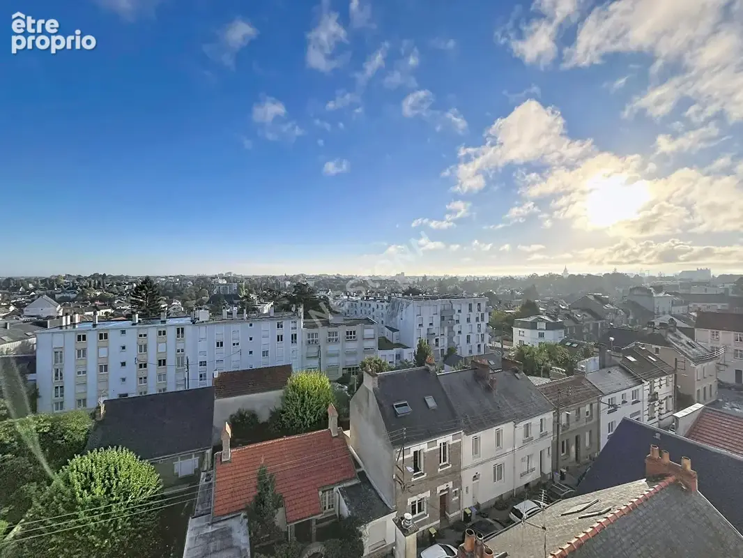 Nantes Hauts-Pavés / Appartement 86 m2 / 2 chambres / balcon / cave / ascenseur - photo 16
