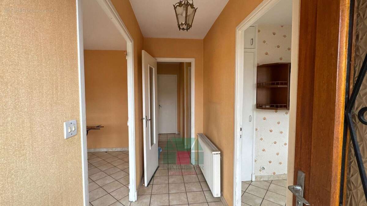 Plein centre Lévignac villa T4 jardin 469m²  garage sous sol - photo 6