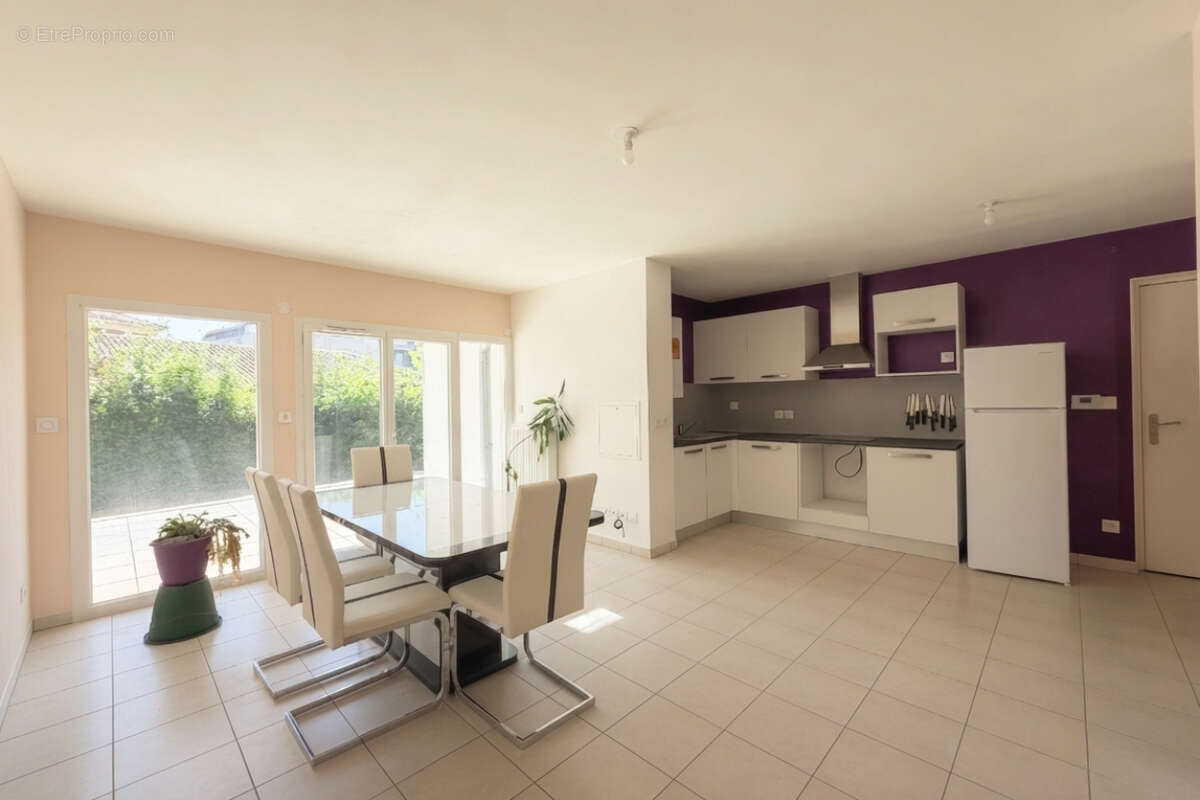 MIONS Centre - Appartement T2 - photo 5