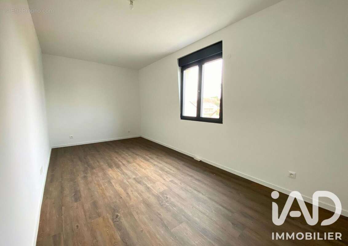 Appartement 92 m² à Livry-Gargan  - photo 8