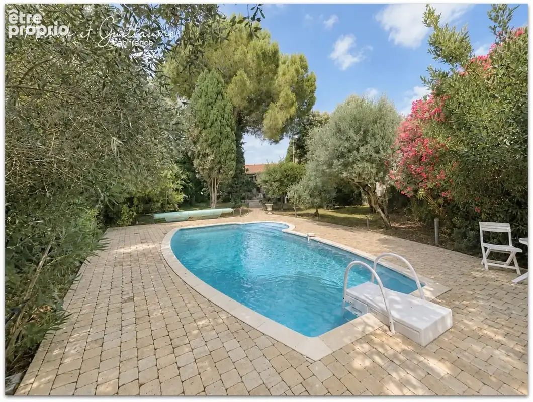 Exclusivité - Villa familiale 171.77 m² habitable environ 6 pièces avec piscine, jardin paysager, garage et carport – ROUJAN (34 - photo 2