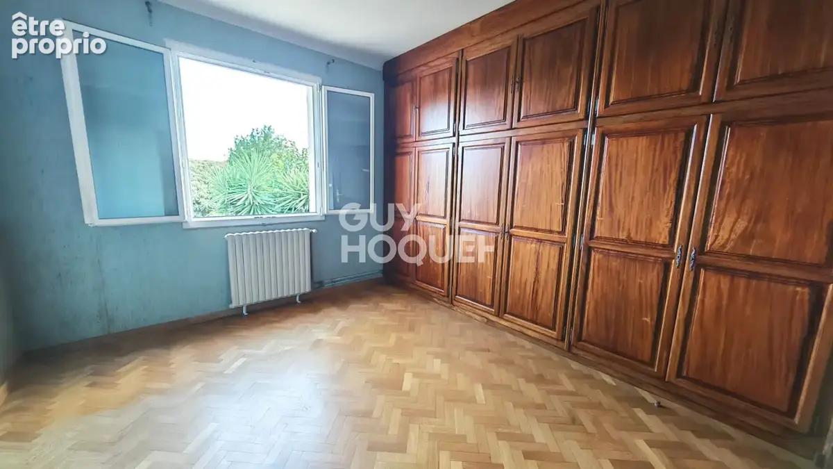 TOULOUGES Maison familiale 4 chambres sur 1075 m² de terrain avec appartement indépendant - photo 8
