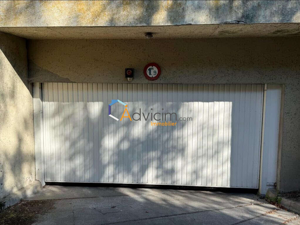 Parking 12 m² à Olivet  - photo 2