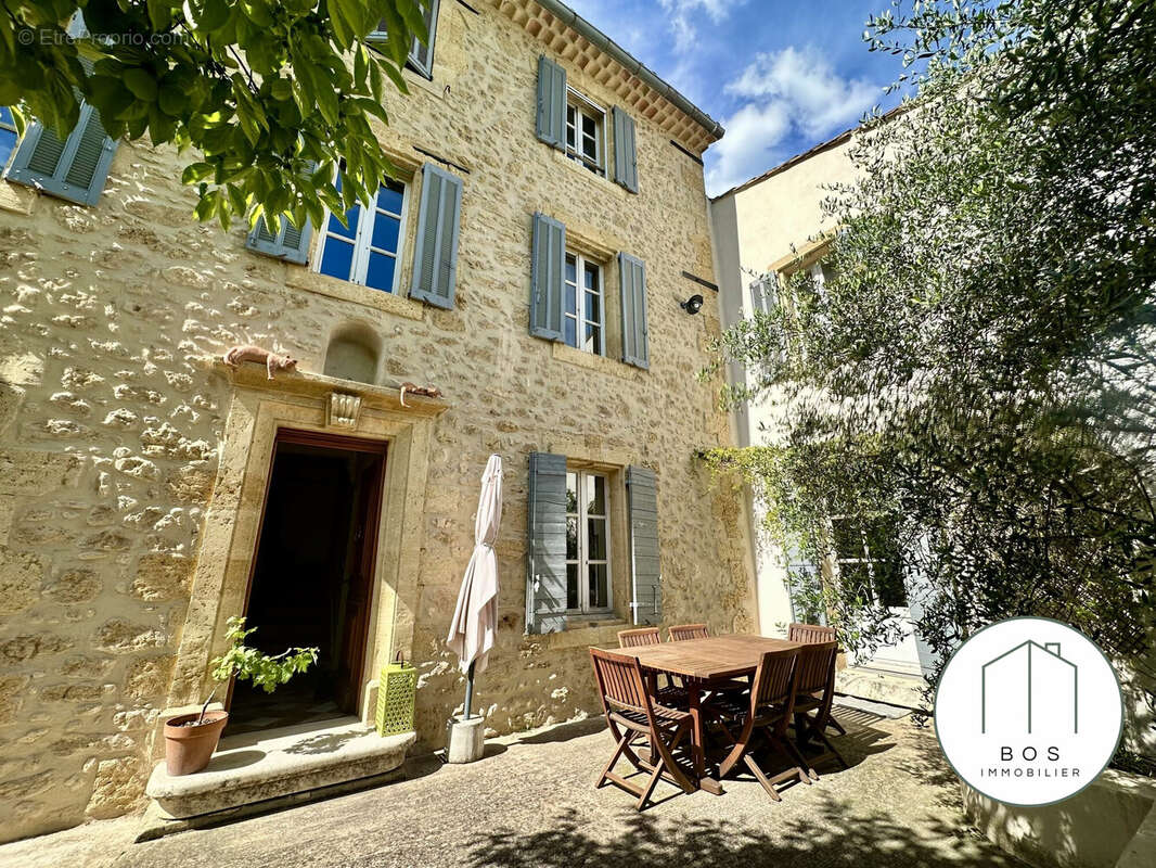 Maison à SALON-DE-PROVENCE