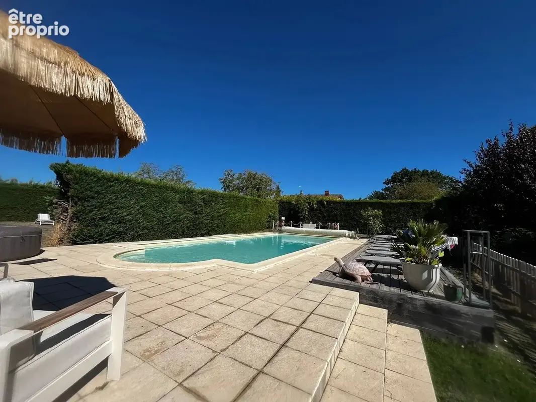 Maison en pierre de cinq chambres avec piscine et superbe grange de 153 m², proche de Sainte-Foy-la-Grande - photo 18