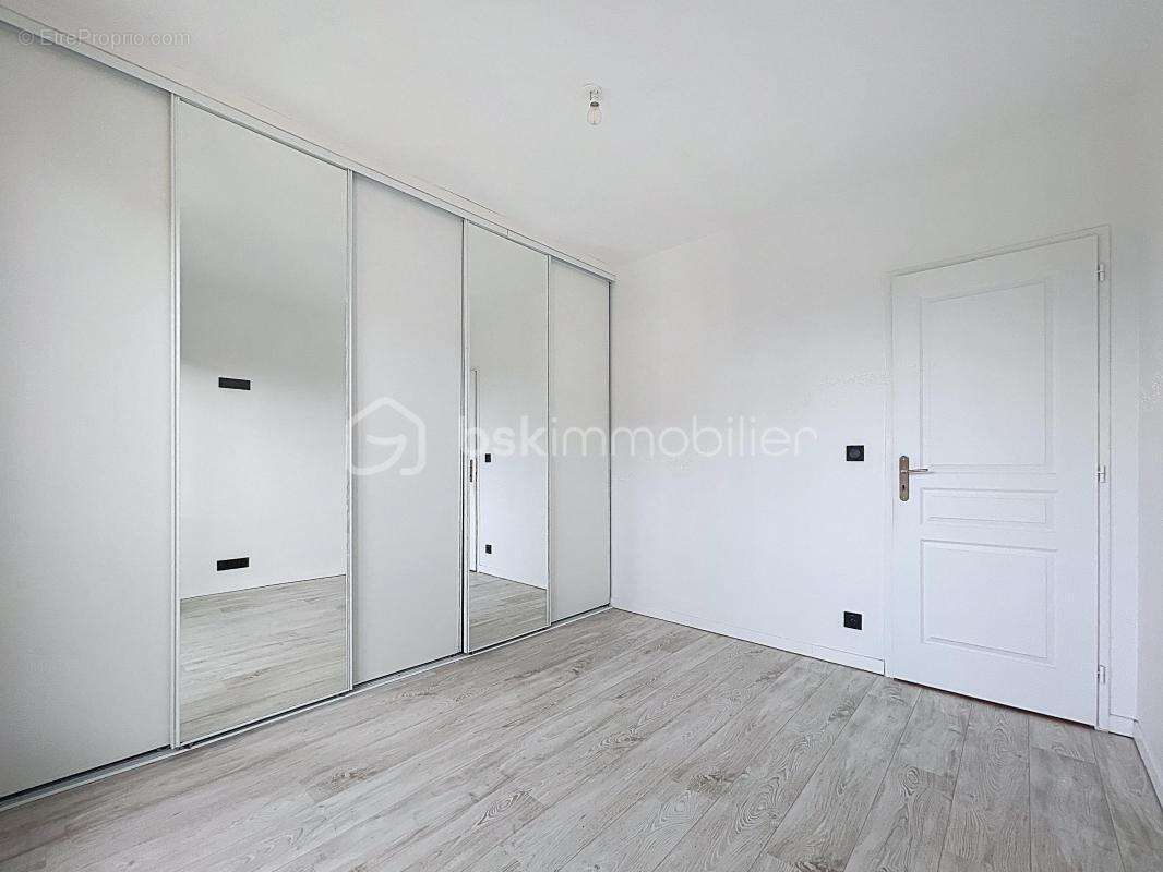 Maison à FONTENAY-TRESIGNY