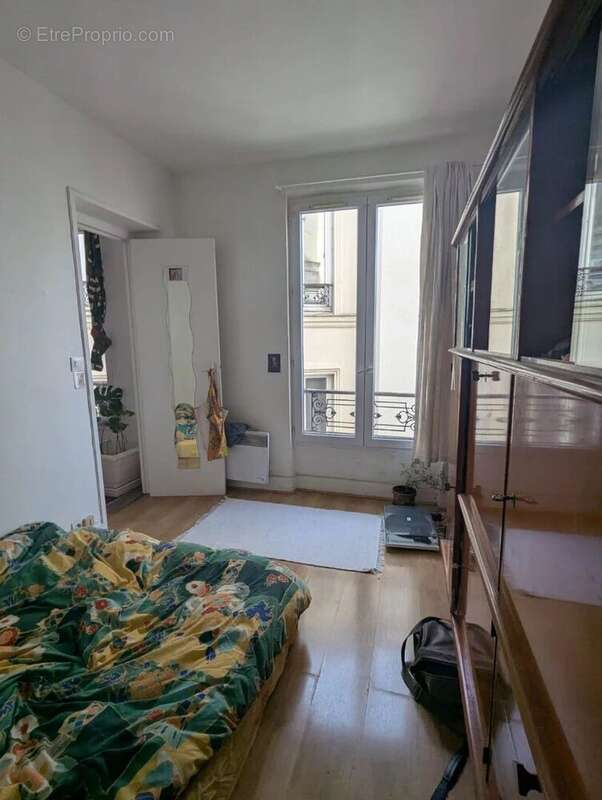 Studio - rue sambre et meuse - paris 10ème 19.31m² - photo 2