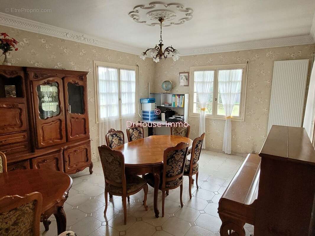 Maison à PONT-DE-RUAN