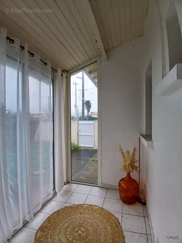 Maison à MESCHERS-SUR-GIRONDE