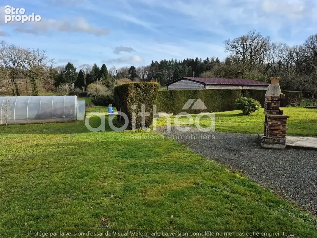 Maison de plain pieds  et  terrain de 4718 m2 - photo 2