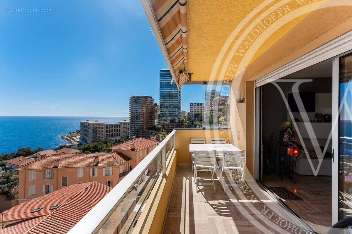Appartement à ROQUEBRUNE-CAP-MARTIN