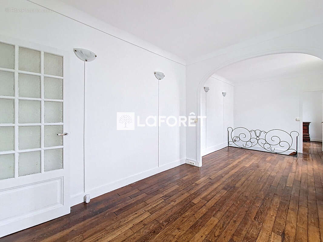 Maison à BONNEUIL-SUR-MARNE