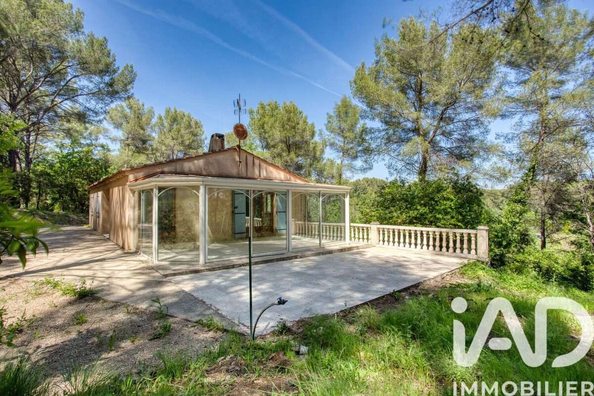 Photo 2 - Maison à TRANS-EN-PROVENCE