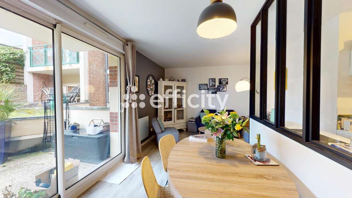 Appartement à CROIX