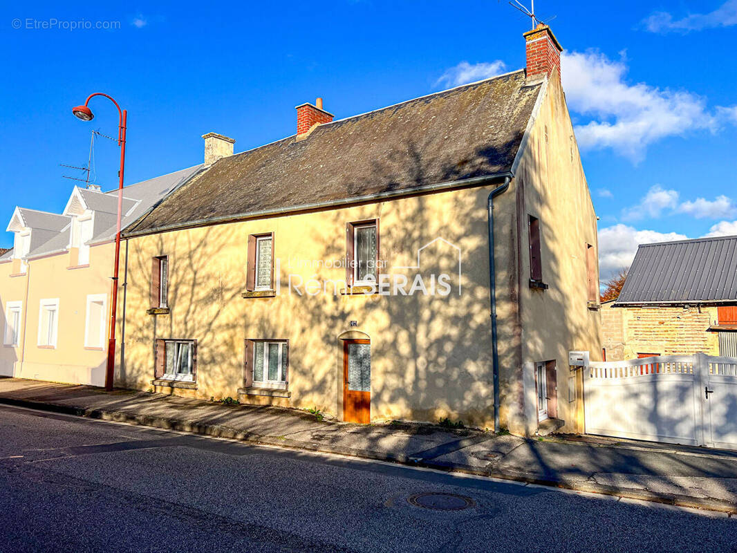 Maison à POTIGNY