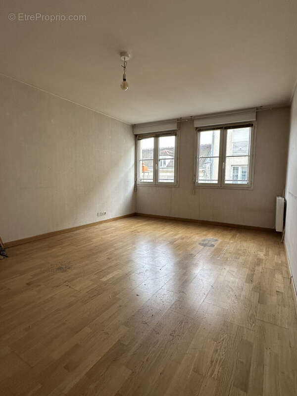 Appartement à MELUN