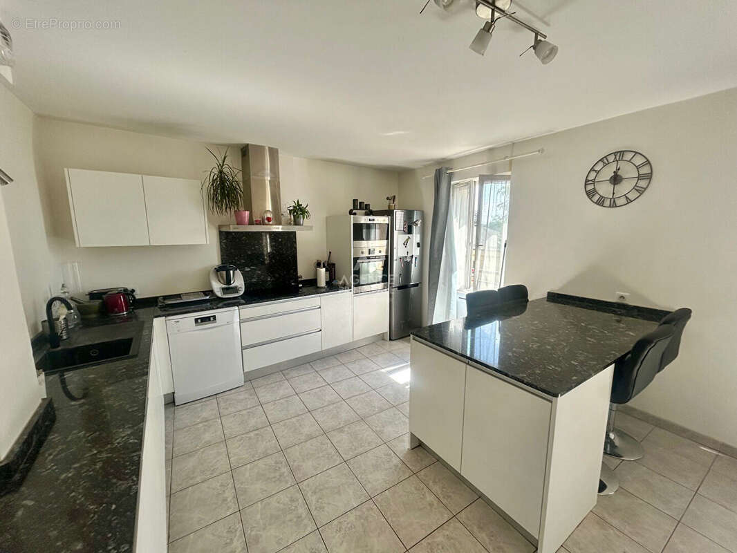 Appartement à CARRIERES-SOUS-POISSY