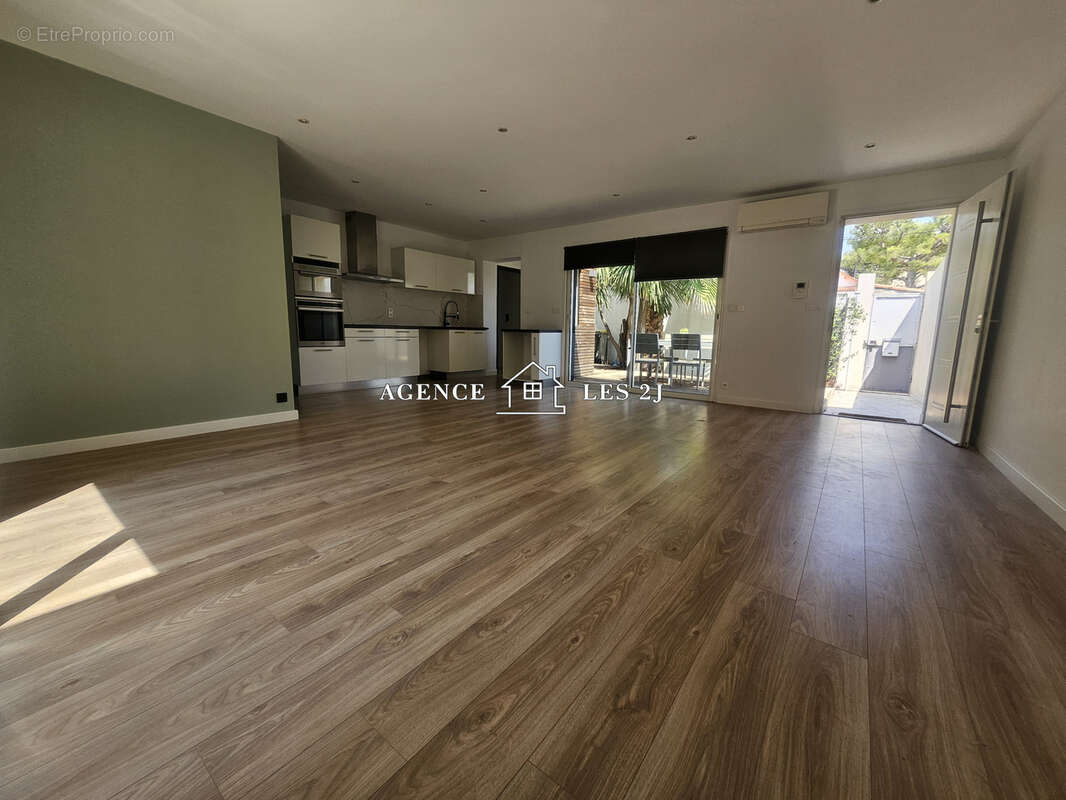 EXCLUSIVITÉ   Maison de plain-pied avec patio   Beaumont 13012 - photo 11