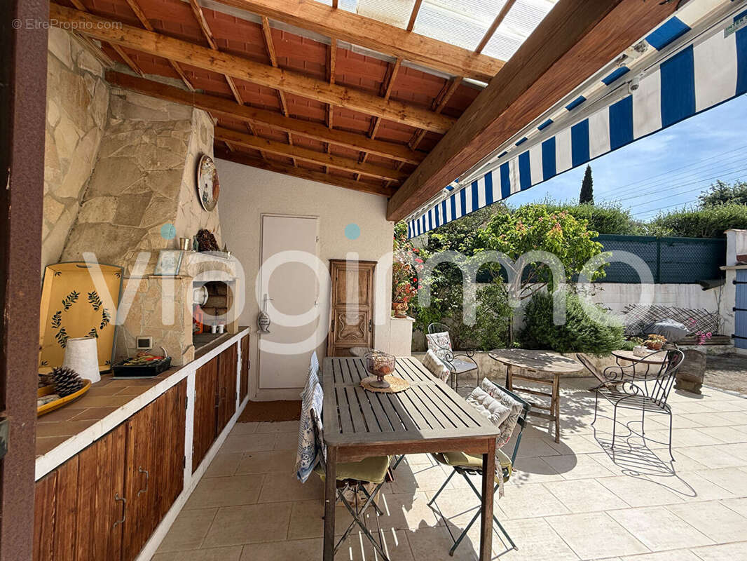 Maison Six Fours Les Plages 85 m2 - photo 3