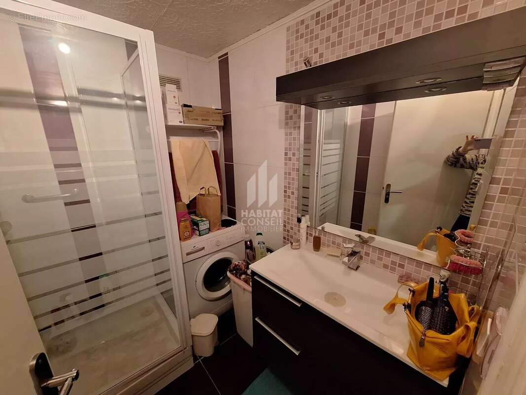 Appartement à VIZILLE