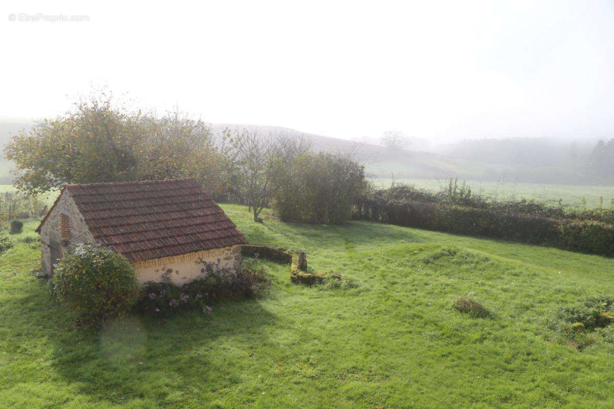 Maison à SAINT-DIDIER-SUR-ARROUX