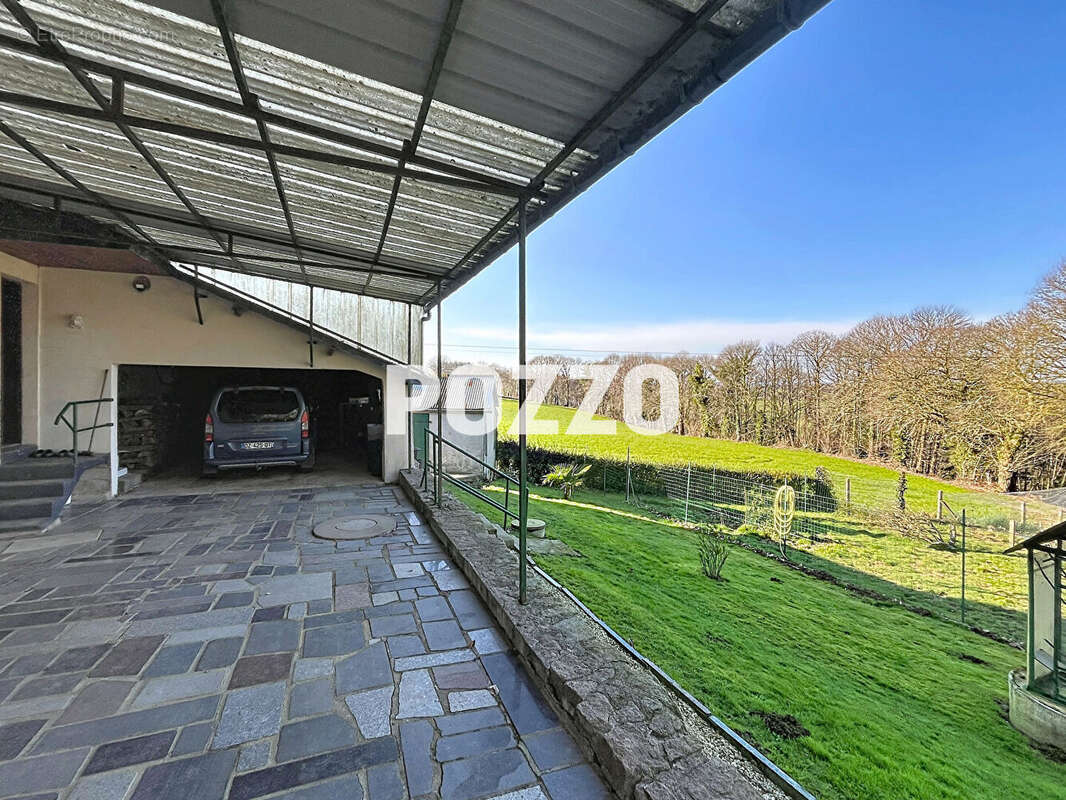 A VENDRE - Maison familiale de 160 m² sur un terrain de 1531 m² - photo 17