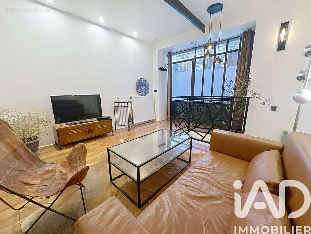 Photo 4 - Appartement à PARIS-18E