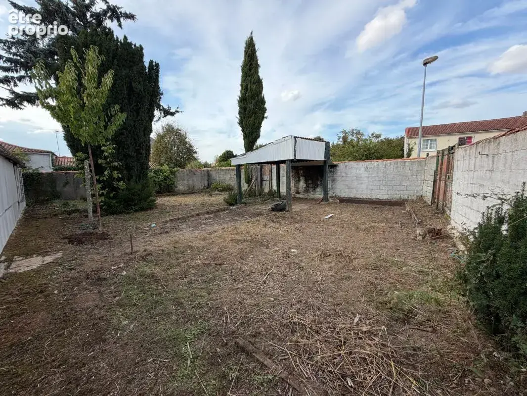 Corpe (85320) au calme adorable maison en pierres 4 chambres a rafraichir avec annexe et jardin clos - photo 2
