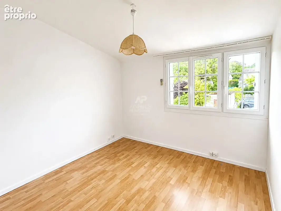 Maison Verneuil-sur-seine 5 pièce(s) 84 m2 - photo 10