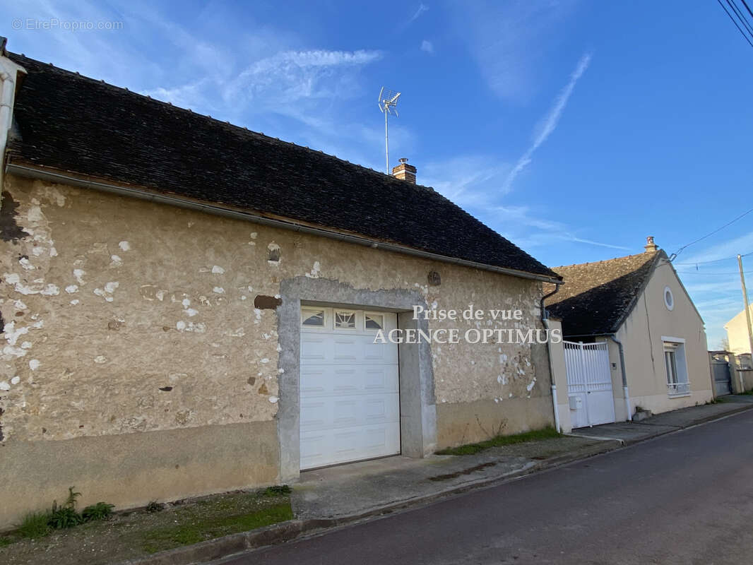 Maison à MISY-SUR-YONNE