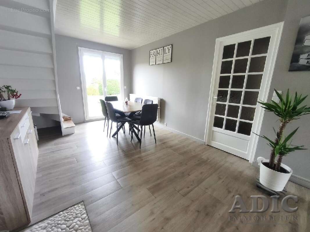 Maison 152 m² à Othis  - photo 4