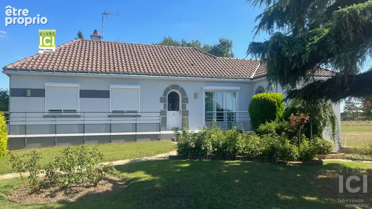 Maison à LA CHAPELLE-BASSE-MER