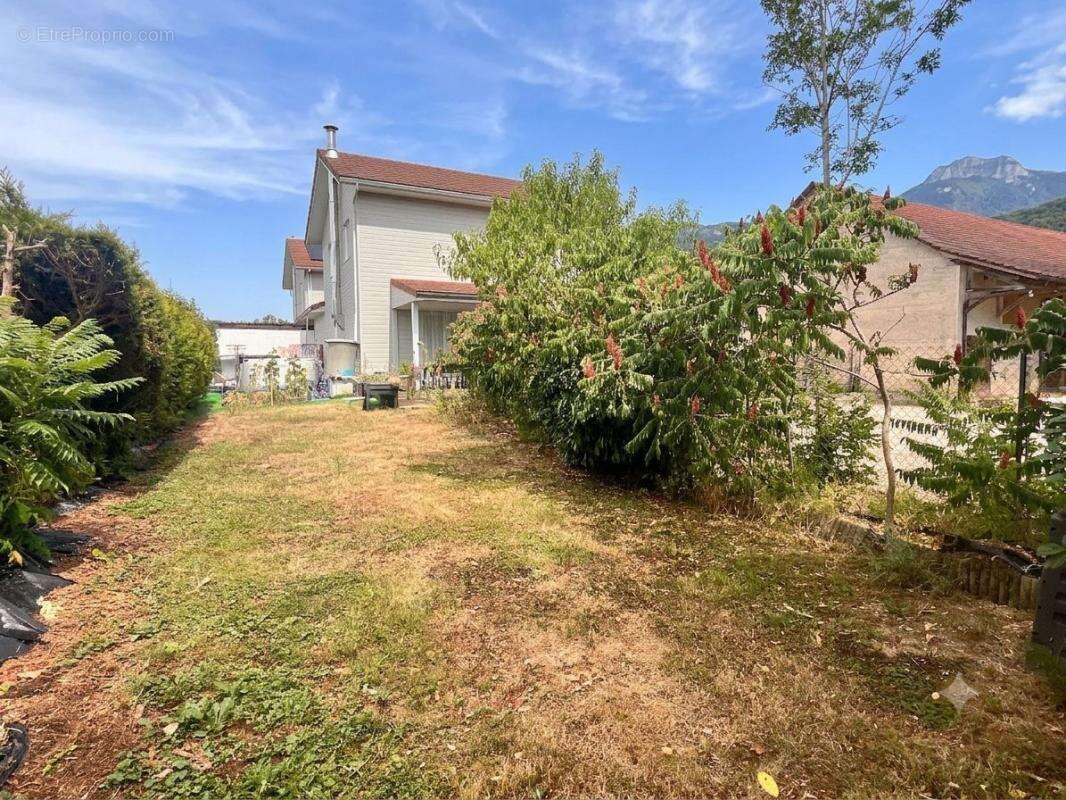 En exclusivité - maison 4 pièces de 2015 sur la commune de groslée saint-benoît (01300) - photo 13
