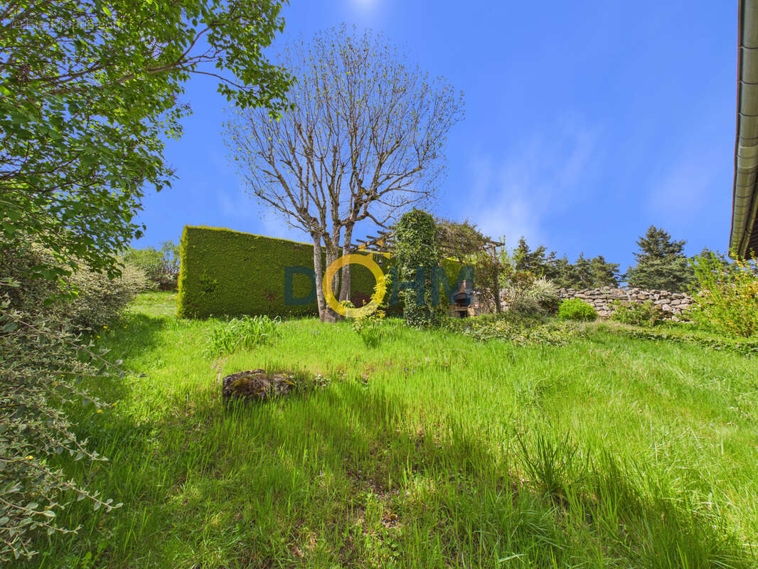 Maison à MALVALETTE