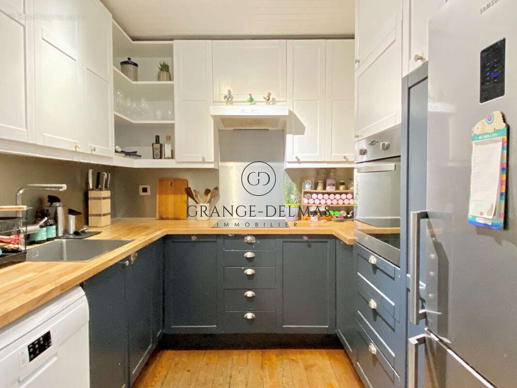 Appartement  immeuble pierre -  FONDAUDEGE - photo 8