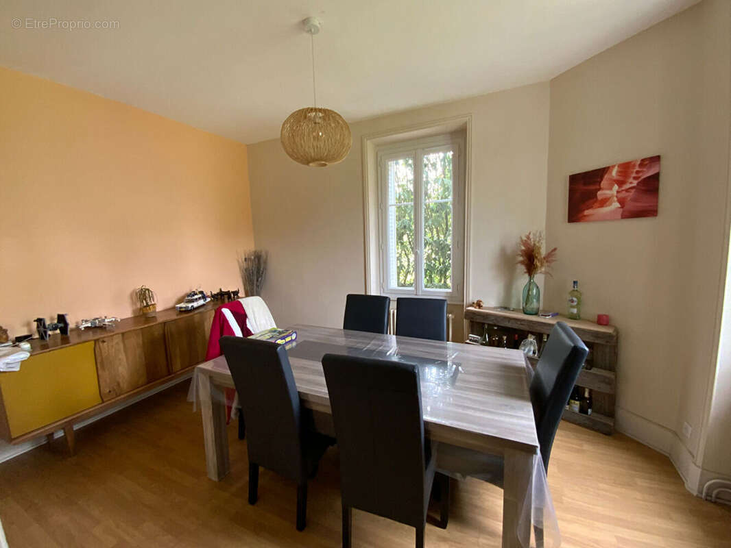 Maison à TOULON-SUR-ARROUX