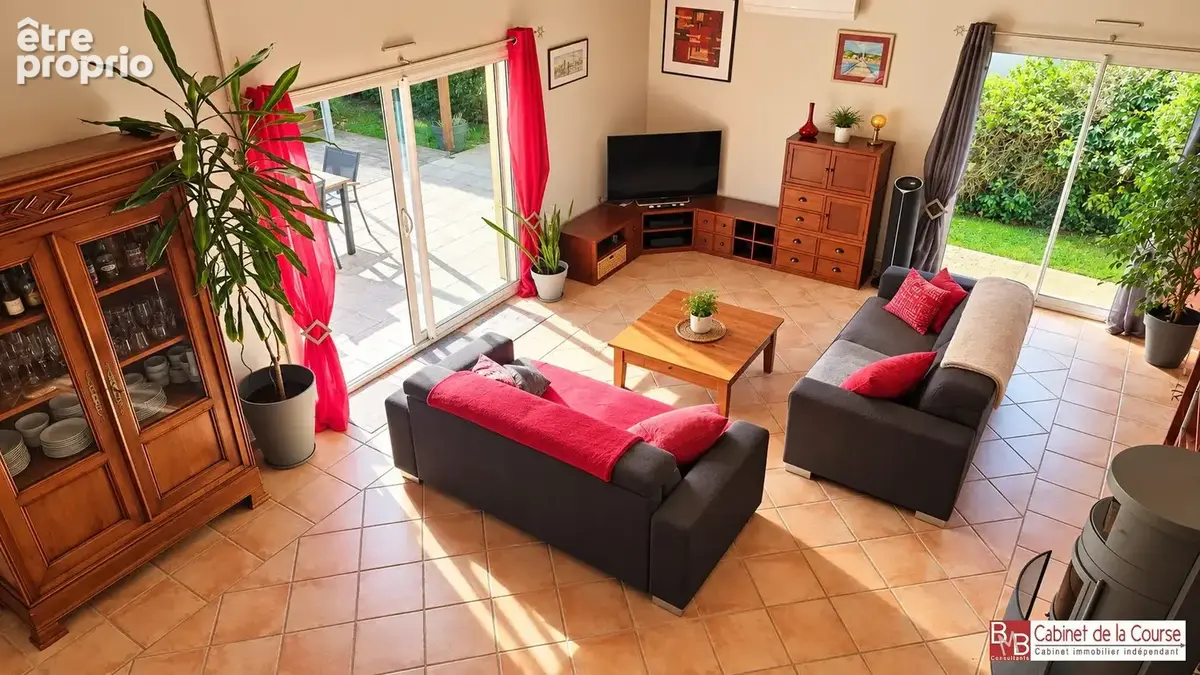 Maison 6 pièces 185 m² à vendre à Cursan (33670) - photo 3