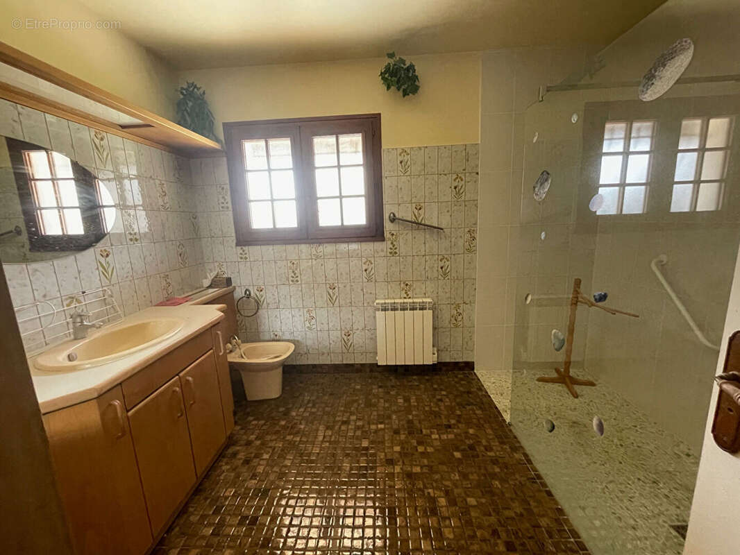 Maison à BUXEROLLES