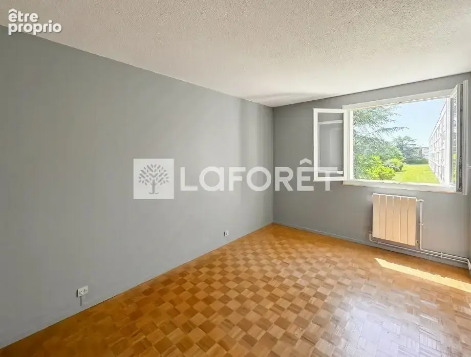 EXCLUSIVITE LAFORET- Appartement Libourne 4 pièces 75 m² - photo 4