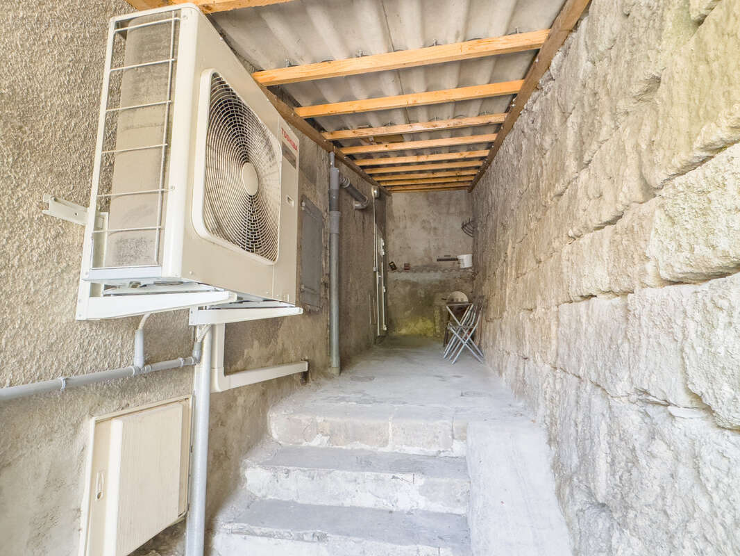 Appartement à PRIVAS