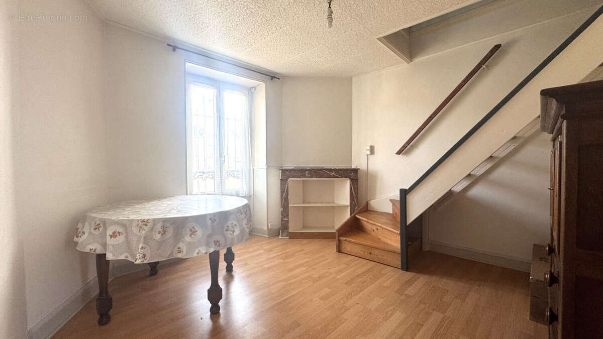 Maison à CORBEIL-ESSONNES