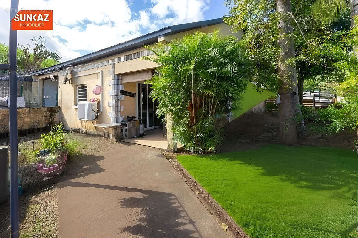 Maison à SAINT-JOSEPH