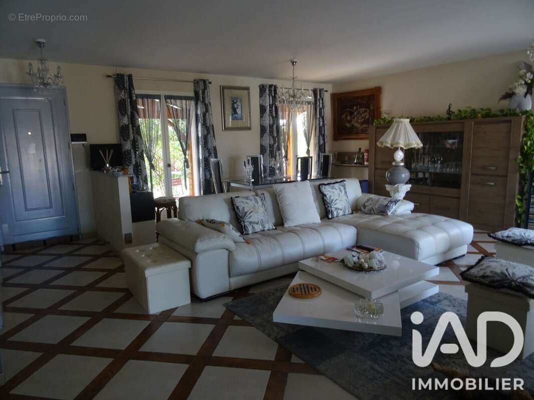 Maison 111 m² à Montauban  - photo 4