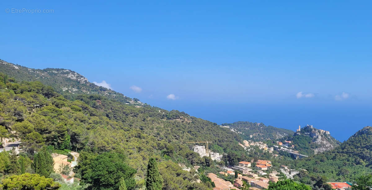 Maison à EZE