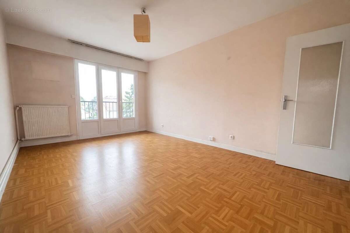 Appartement à BRY-SUR-MARNE