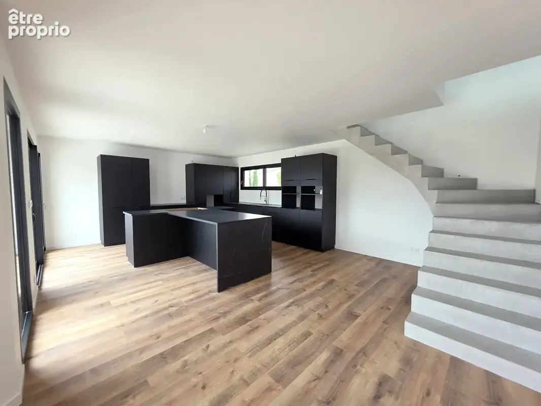 Maison 5 pièces 183 m² à vendre à Ceyrat (63122) - photo 4