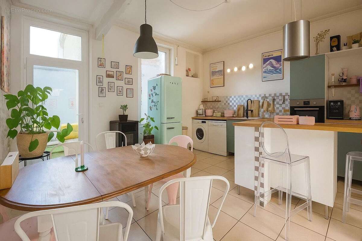 Maison à VILLENEUVE-SUR-LOT