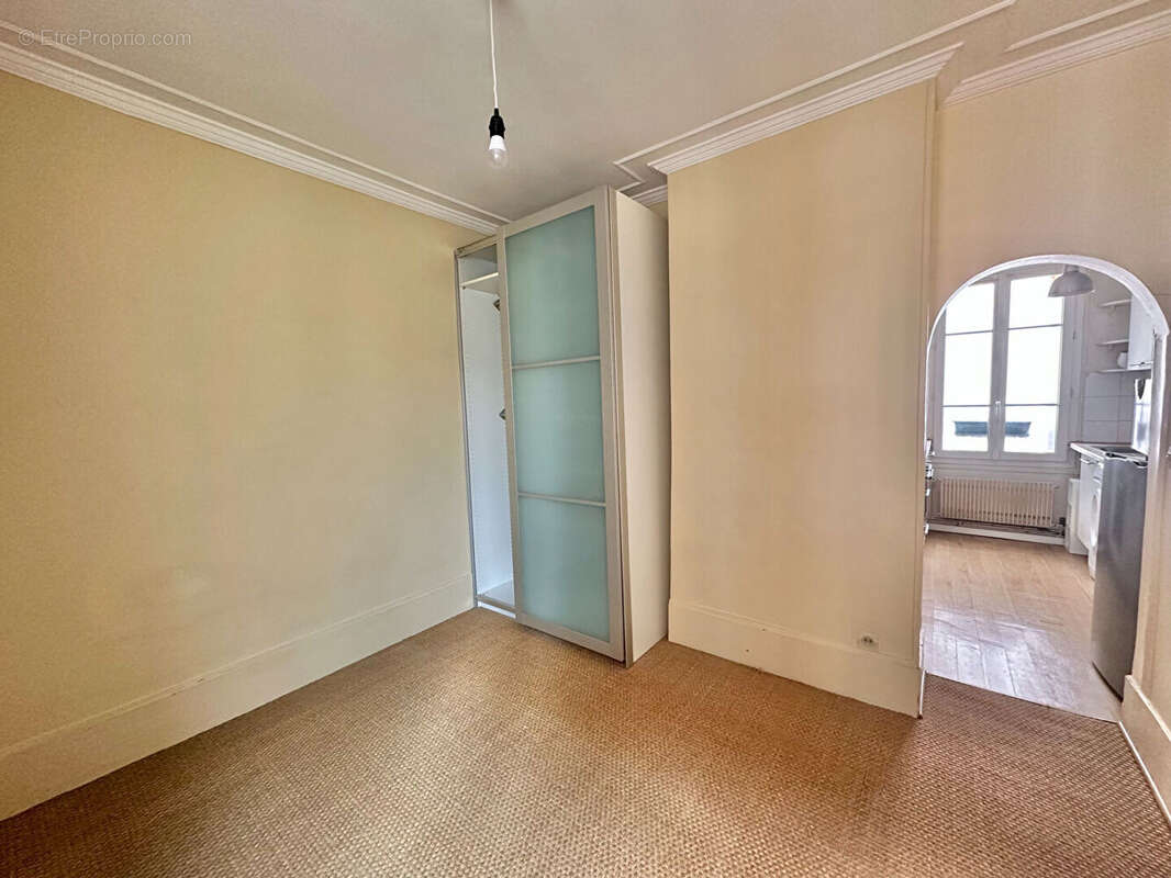 Appartement à MONTROUGE