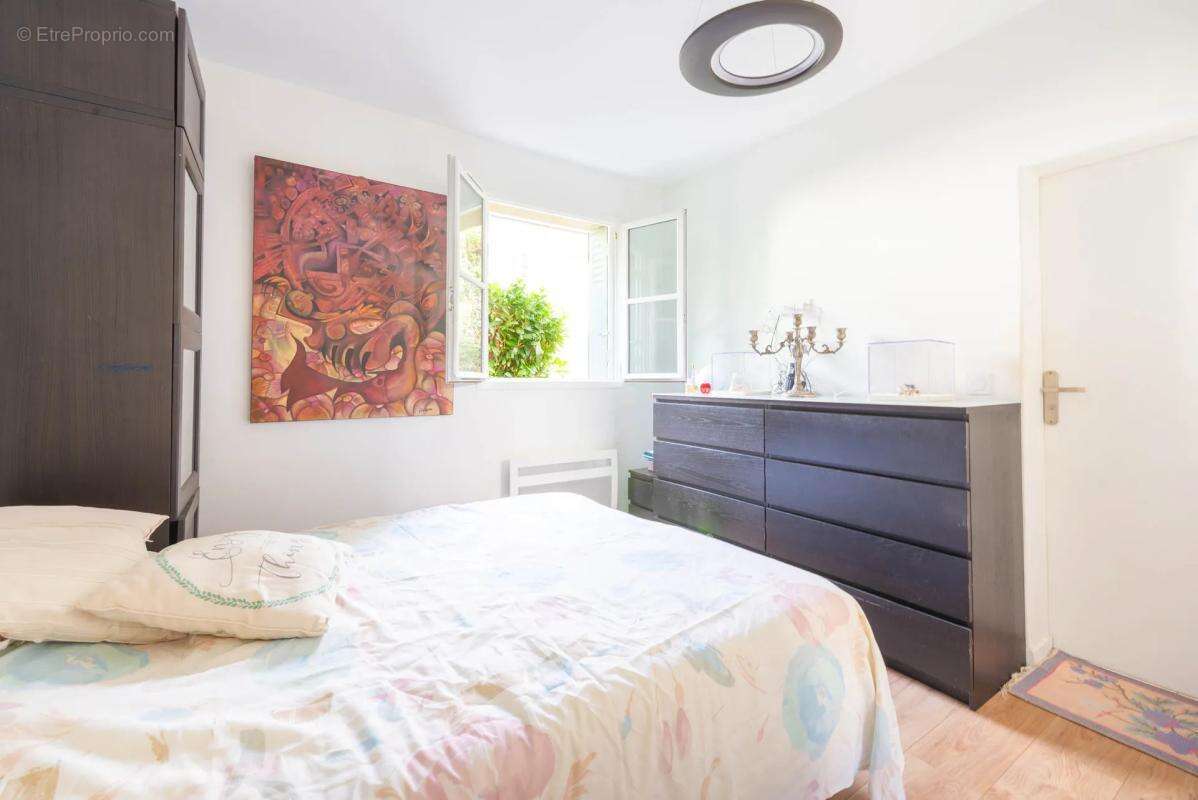 Appartement à GARCHES